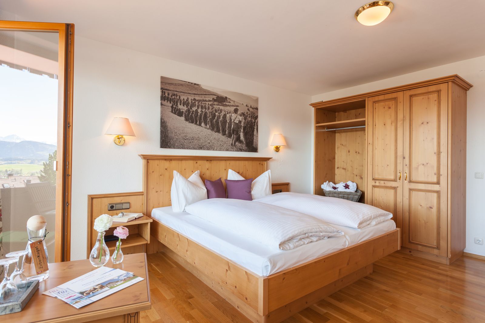 Doppelzimmer Seeblick image 6 - Hartungs Hoteldorf