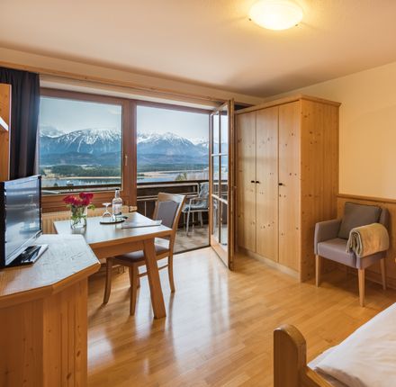 Hotel Zimmer: Einzelzimmer Seeblick - Hartungs Hoteldorf