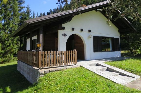 Außen Winter 1, Chalet Bodental 28, Ferlach, Bodental, Kärnten, Österreich