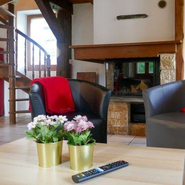 Inside Summer 4, Rustico Lisca, Leontica, Tessin, Ticino, Switzerland
