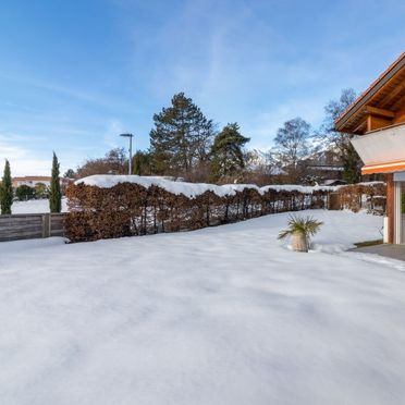 Outside Winter 27, Chalet World Central Lodge, Savièse, Wallis, Valais, Switzerland