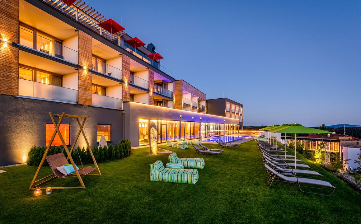 Hüttenhof – Wellnesshotel & Luxus-Bergchalets in Grainet, Bayern, Deutschland - Bild #1
