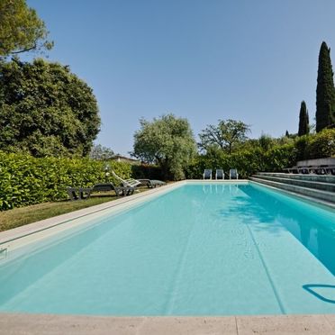 Outside Summer 2, Villa Palomar, San Felice del Benaco, Gardasee, Lombardy, Italy