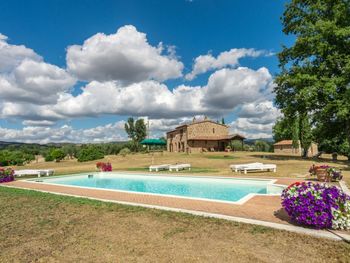 Casale Poggio Lupinaio - Toskana - Italien