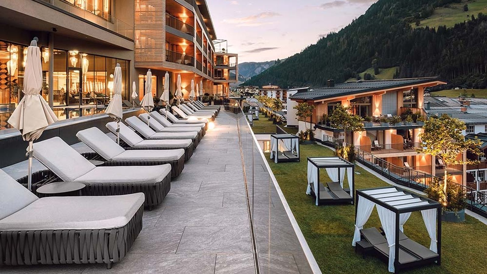 https://www.youtube.com/watch?v=4I8XcQpNtbA&t=1s - DAS EDELWEISS Salzburg Mountain Resort