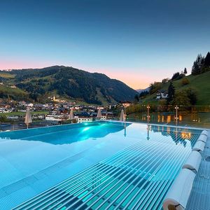 DAS EDELWEISS Salzburg Mountain Resort-image-10