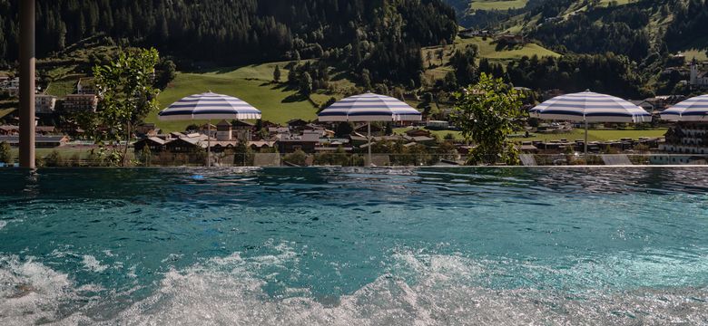 DAS EDELWEISS Salzburg Mountain Resort: EDELWEISS Insider Deals