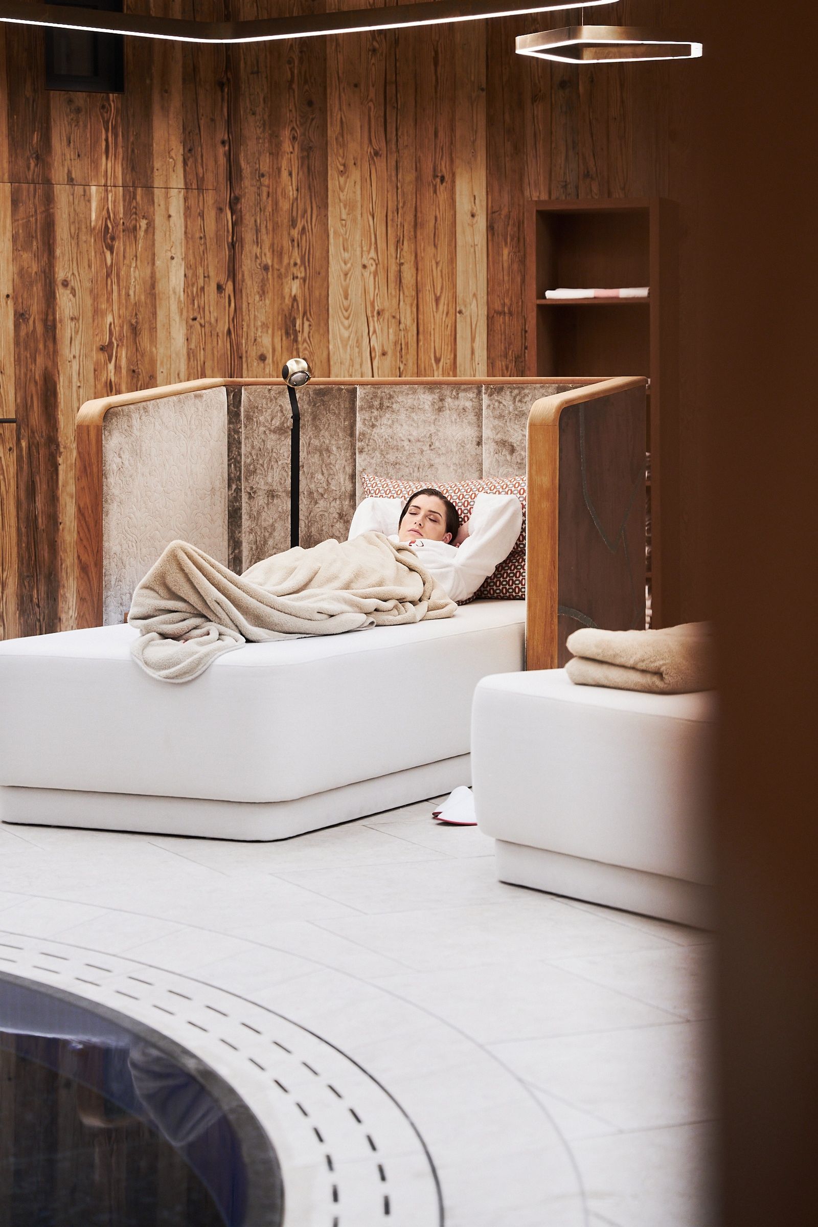 Tea time and wellness at the BURG Hotel Lech am Arlberg