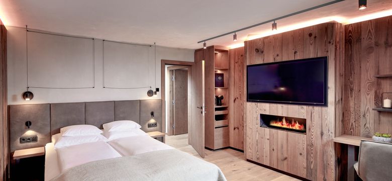 Vitalhotel Edelweiss: Alm Suite Brennerspitz image #1