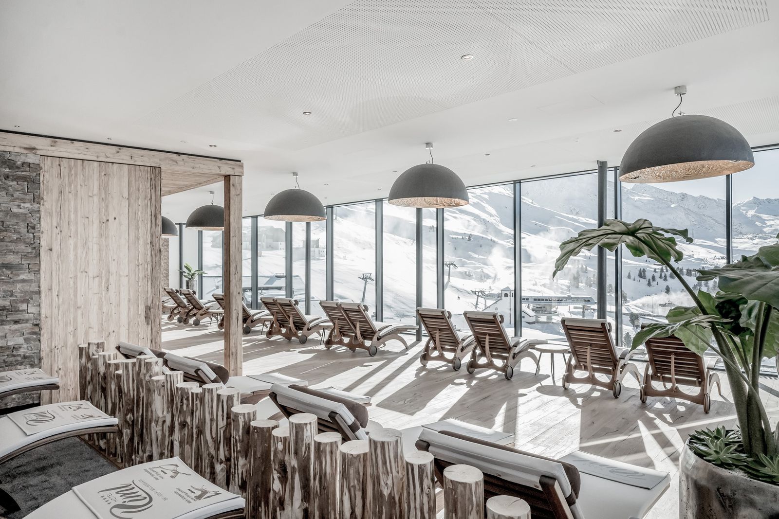 4 Nights Advent Relax Midweek image 1 - Ski | Golf | Wellness  Hotel Riml ****S