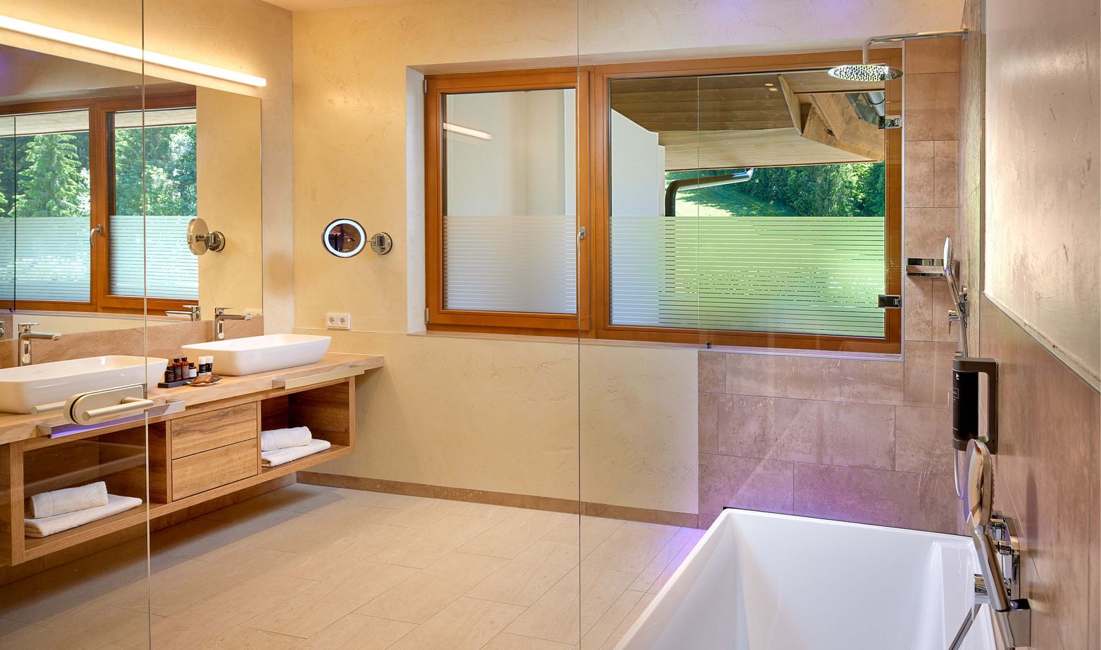 Bernstein 2-pokojový image 4 - Kaiserhof 5*superior