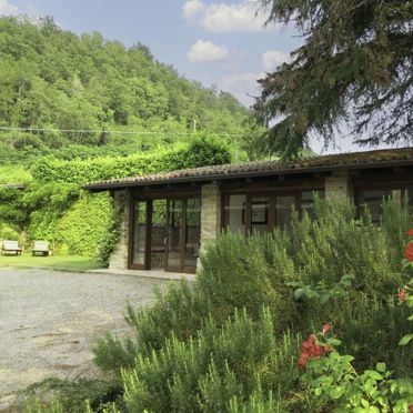 Outside Summer 3, Ferienhaus Castellaio, Vesime, Piemonte-Langhe & Monferrato, Piedmont, Italy