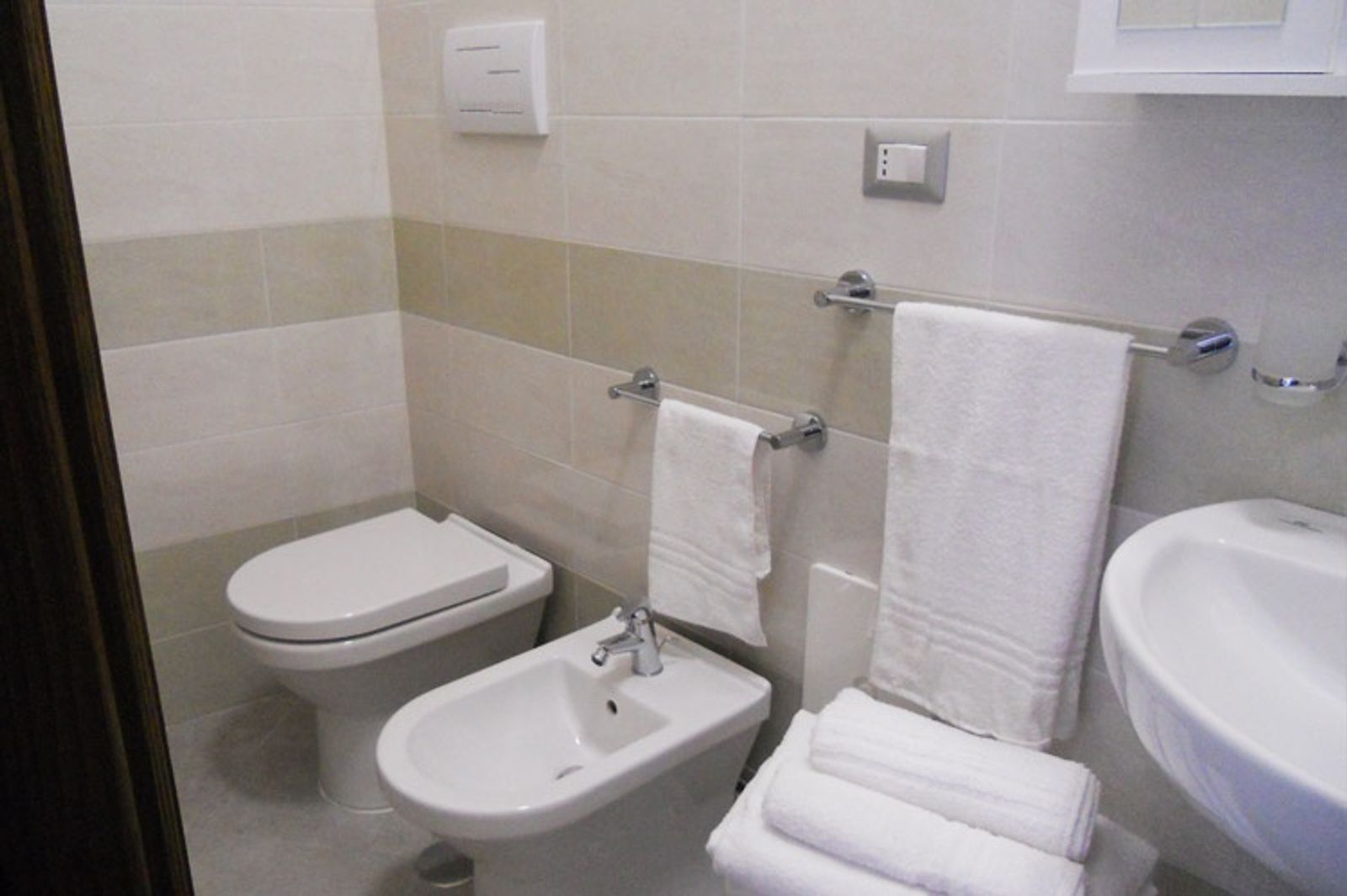 Doppelzimmer Mimosa image 4 - Delizie Tra i Campanili Affittacamere | Cilento | Kampanien | Italien