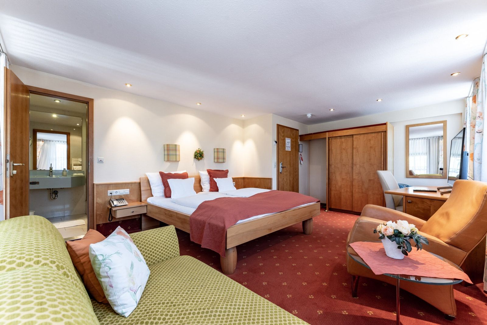 Mittel - modern - Doppelzimmer image 2 - Hotel zum Ochsen | Schönwald | Baden Württemberg