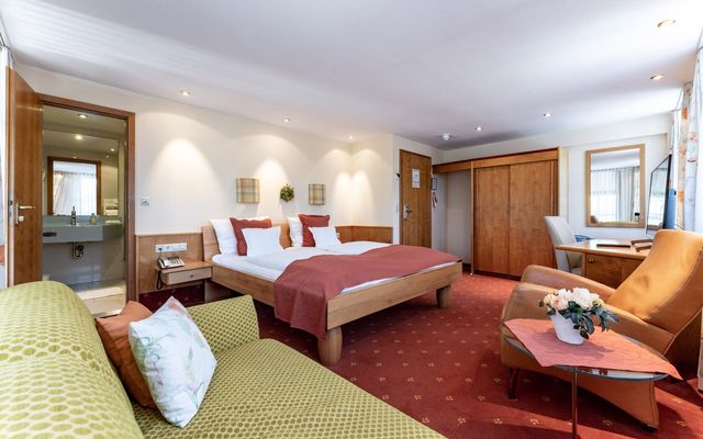 Mittel - urig - Doppelzimmer image 2 - Hotel zum Ochsen | Schönwald | Baden Württemberg
