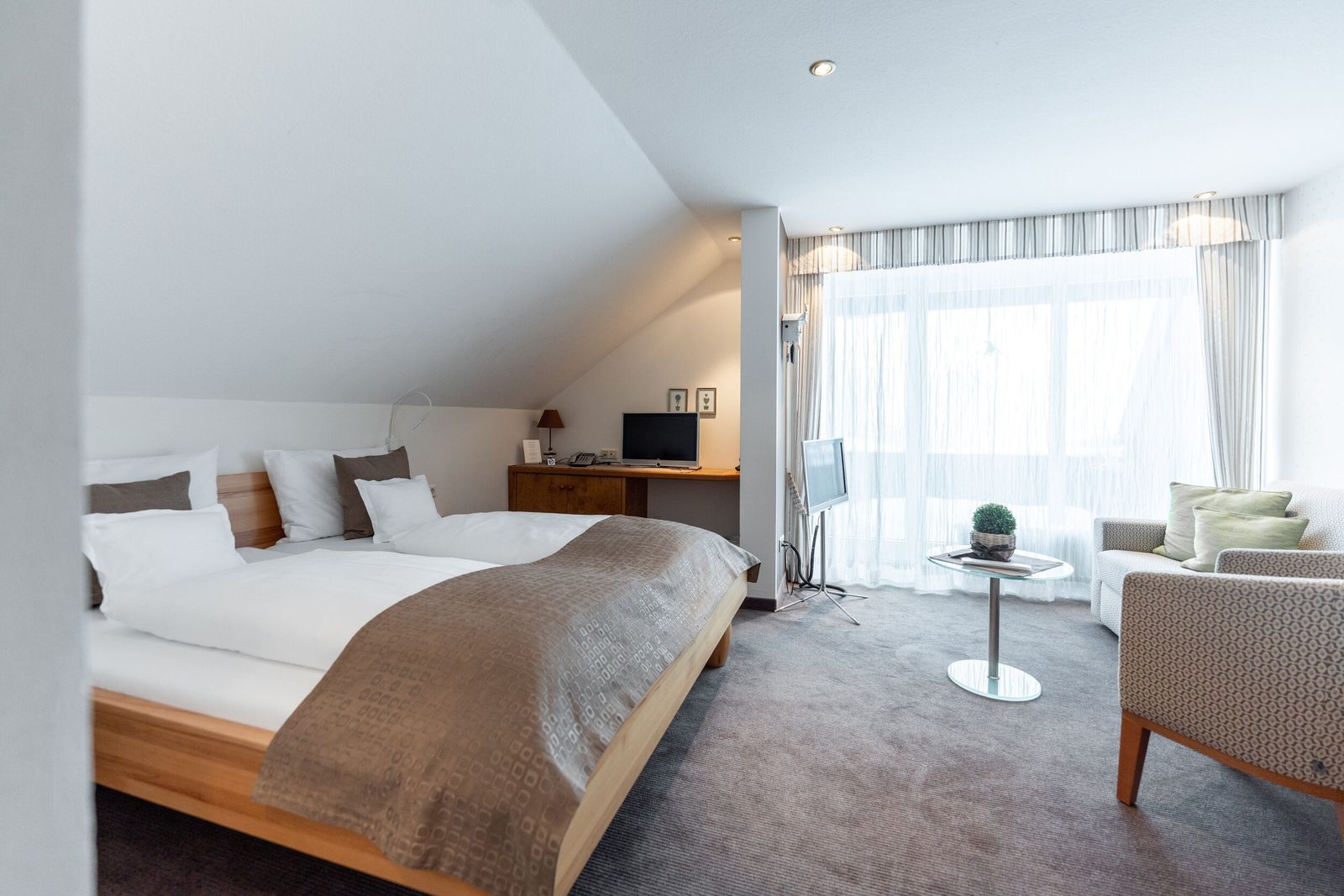 Mittel - modern - Doppelzimmer image 1 - Hotel zum Ochsen | Schönwald | Baden Württemberg