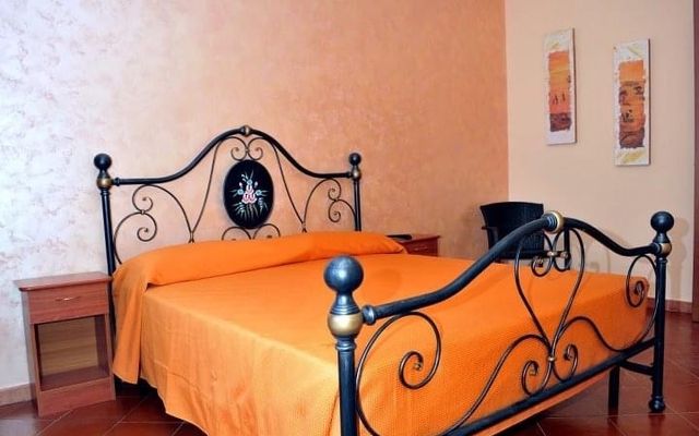 Unterkunft Zimmer/Appartement/Chalet: Doppelzimmer - Orange - Granatapfel - Lavendel