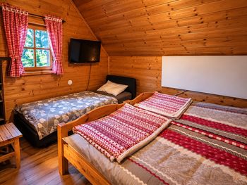 Waldbienenhütte - Carinthia  - Austria