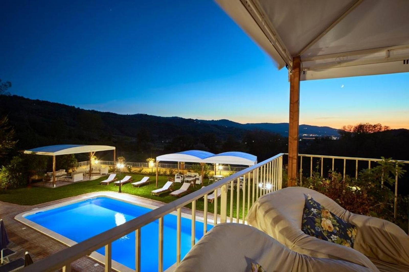 Appartement mit Poolblick image 1 - Country House Felicia | Giungano | Kampanien | Italien