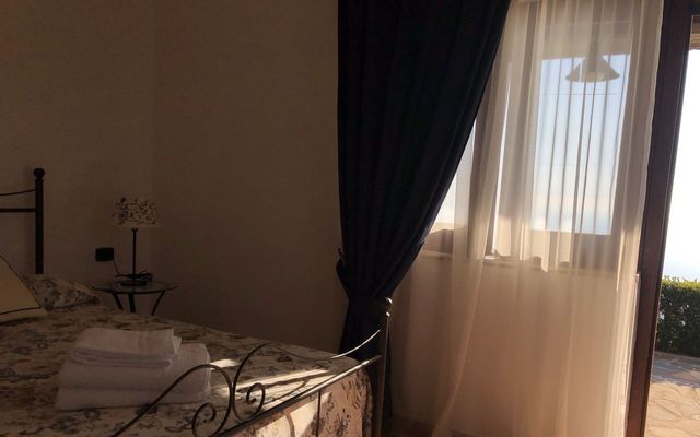 Az Iris kétágyas szoba tengerre néző kilátással image 3 -  Casa Vacanze | Bellavista | Pollica | Kampanien | Italien