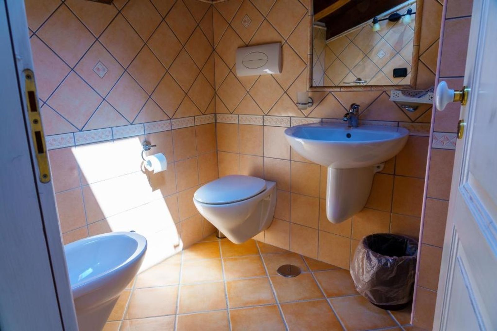 Mansardendoppelzimmer image 3 - B&B - Antico Frantoio | Piaggine | Kampanien | Italien