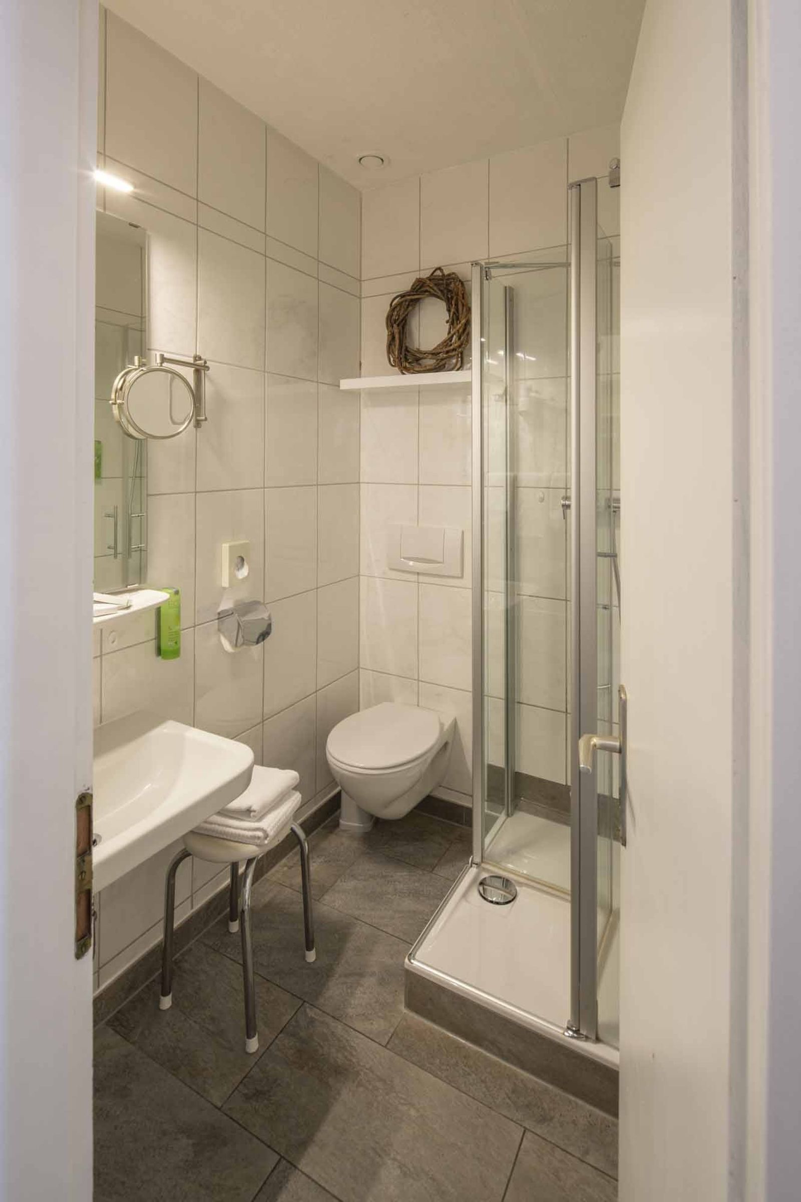 Landbursche image 2 - Buchnas Landhotel Saarschleife