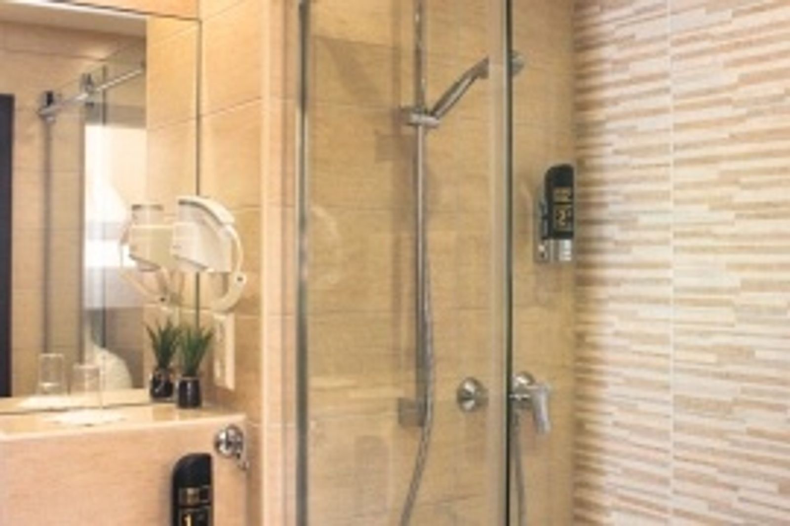 Familienzimmer Deluxe image 13 - Hotel La Toscana