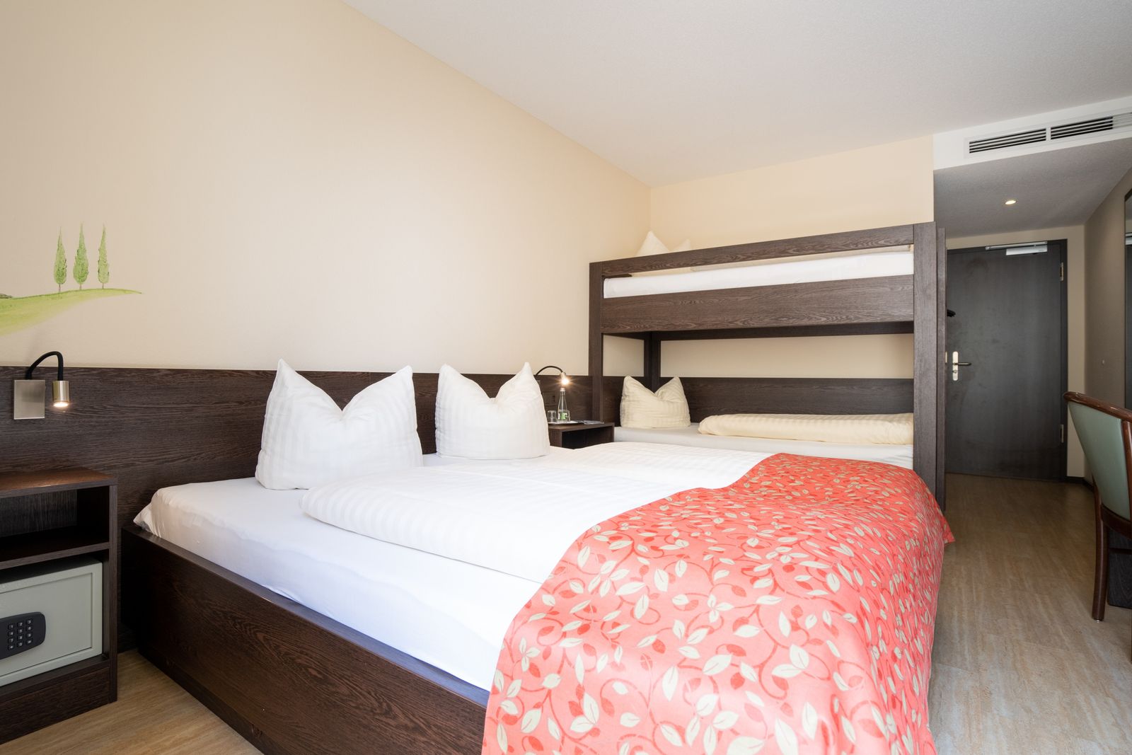 Familienzimmer image 1 - Hotel La Toscana