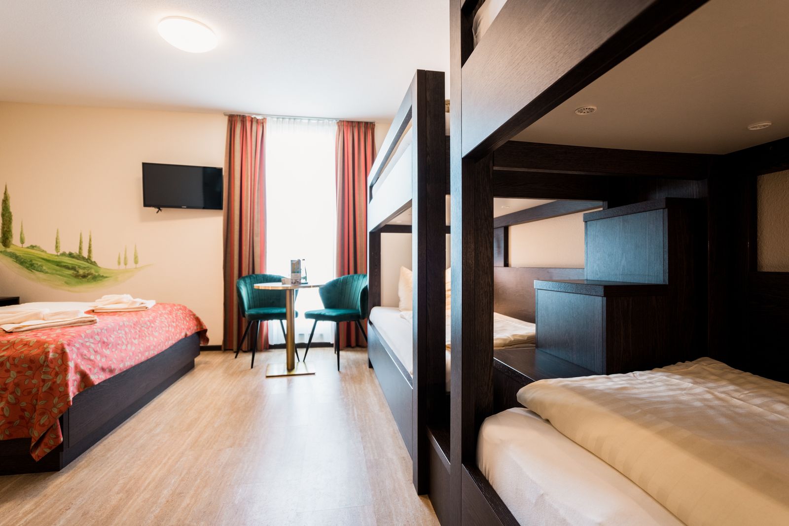 Familienzimmer Plus image 1 - Hotel La Toscana