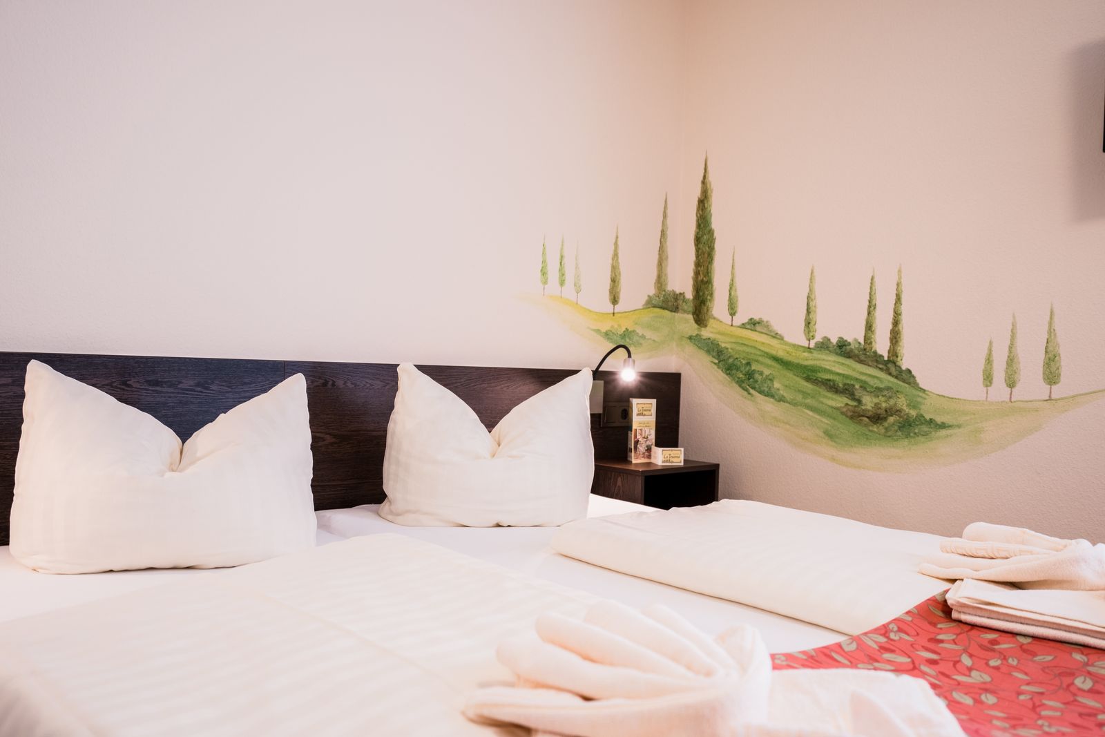 Doppelzimmer  mit Balkon image 1 - Hotel La Toscana