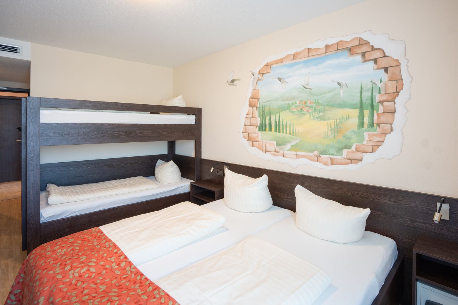 Familienzimmer image 2 - Hotel La Toscana