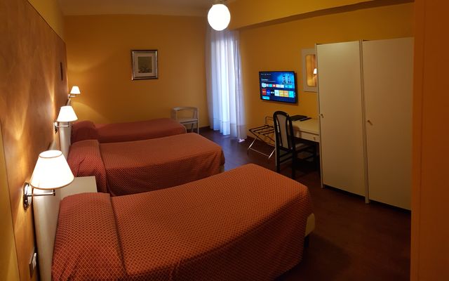 Dreibettzimmer  image 3 - Hotel Diana | Darfo Boario Terme | Lago Iseo | Italy