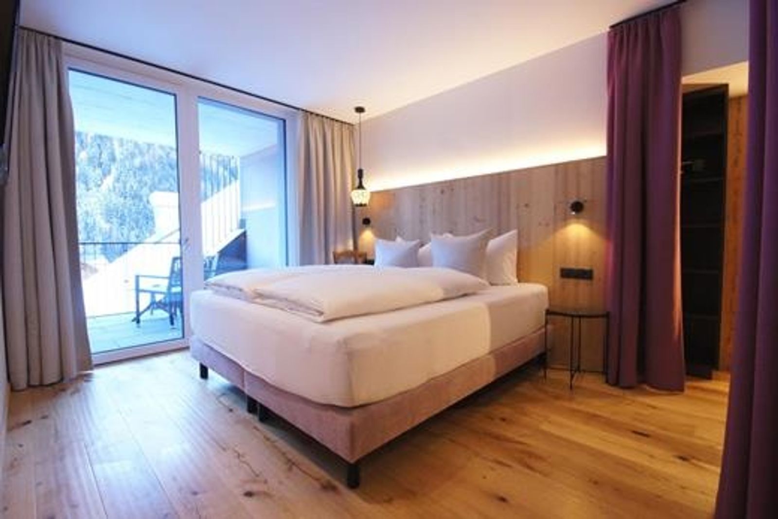 Doppelzimmer image 4 - Hotel die Arlbergerin | St.Anton a. Arlberg | Tirol | Austria