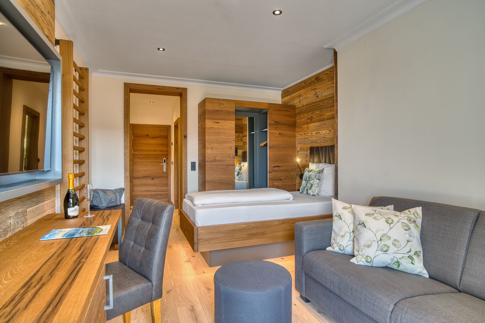 Deluxe Einzelzimmer image 1 - 4-Sterne Wellnesshotel Hofbräuhaus