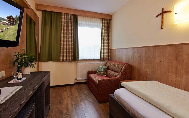 Einzelzimmer Tieflehn image 2 - Wohlfühl - Hotel Gundolf | Pitztal | Tirol | Austria