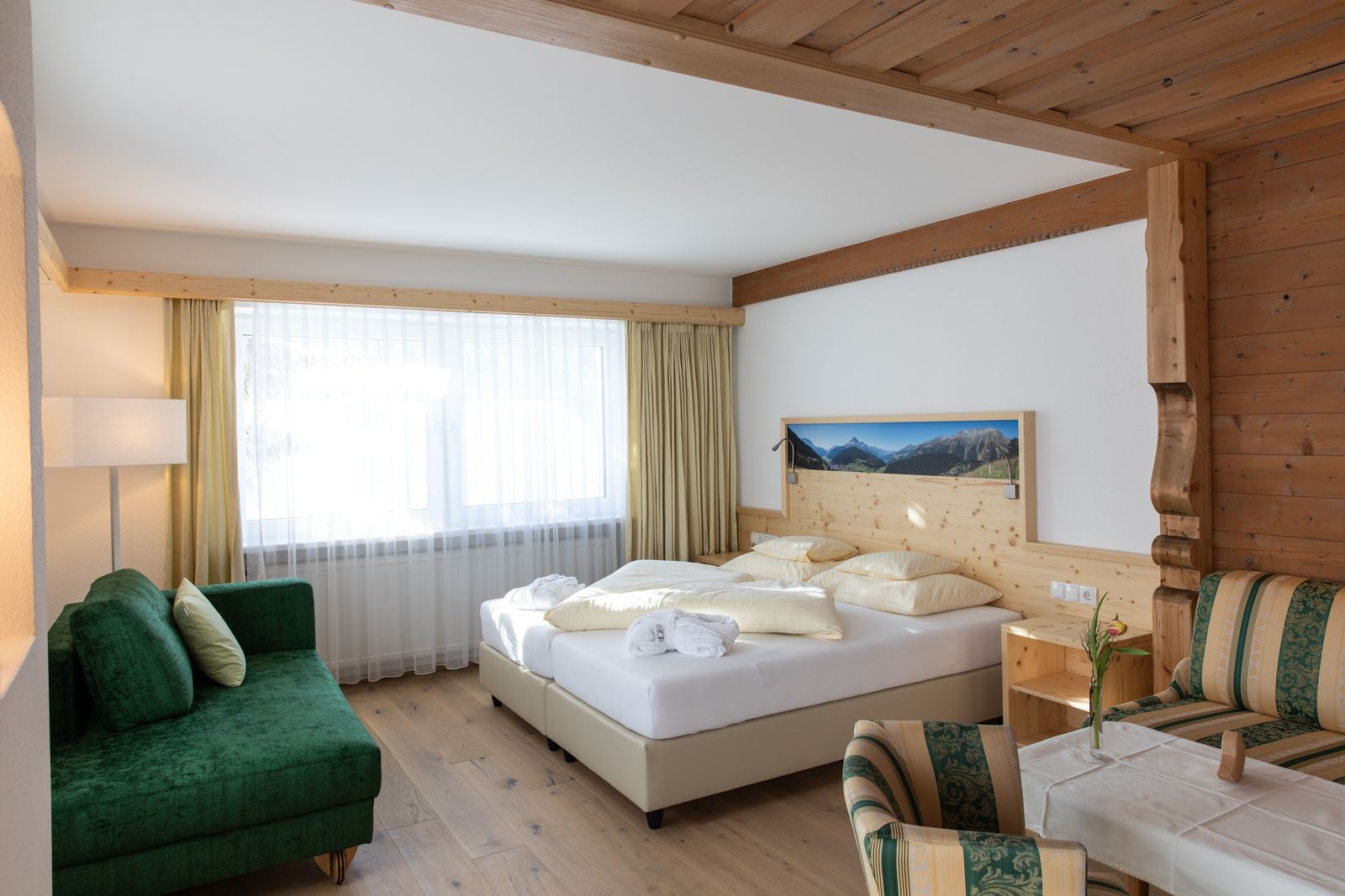 Grand Deluxe Zimmer image 2 - by VAYA Hotel Astoria | Nauders | Tirol | Austria