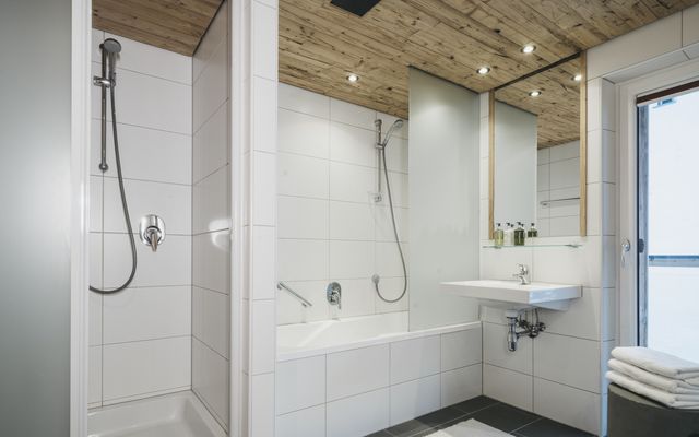 Suite mit 2 Schlafzimmern image 8 - VAYA Resort Hotel | VAYA Pfunds | Tirol | Austria