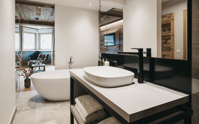 Spa Suite with one bedroom image 1 - VAYA Resort Hotel | VAYA Zillertal | Tirol | Austria