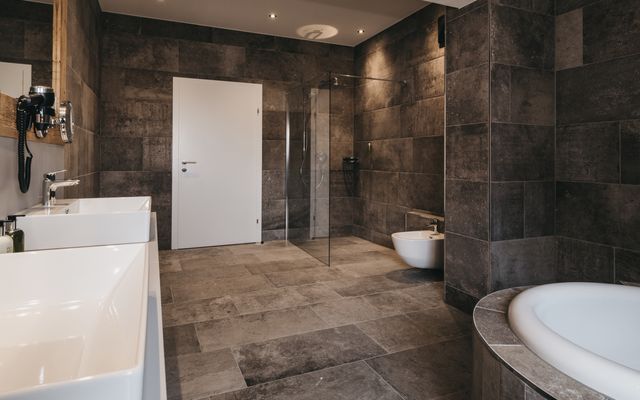 Penthouse Suite II mit 5 Schlafzimmer und Spa image 9 - VAYA Resort Hotel | VAYA Post Saalbach | Salzburg | Austria