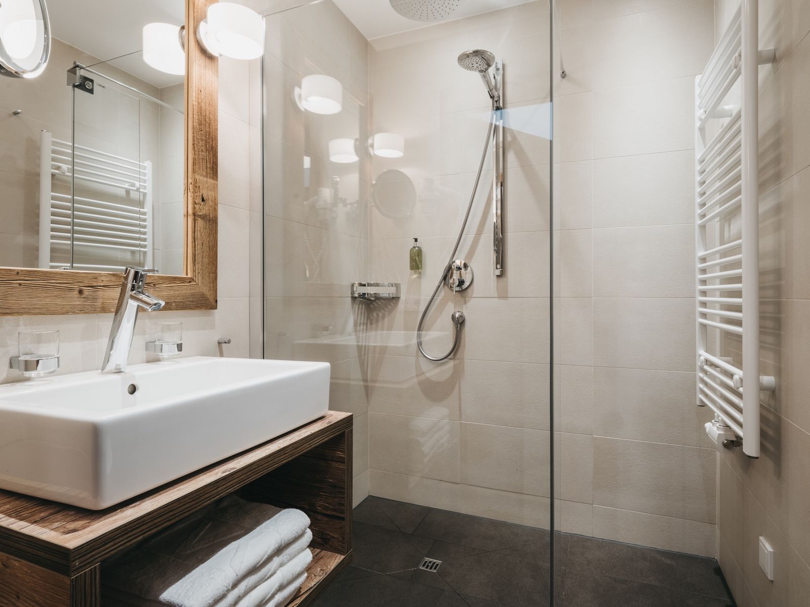 Standard Doppelzimmer image 7 - VAYA Resort Hotel | VAYA Sölden | Tirol | Austria