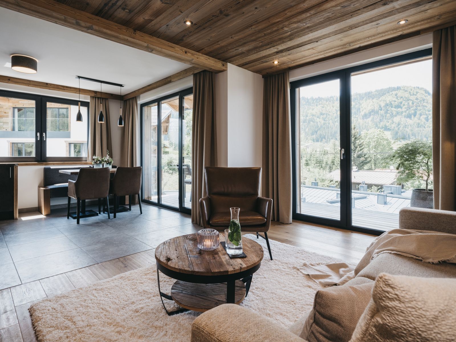 Deluxe Zimmer image 4 - VAYA Resort Hotel | VAYA Fieberbrunn | Tirol | Austria