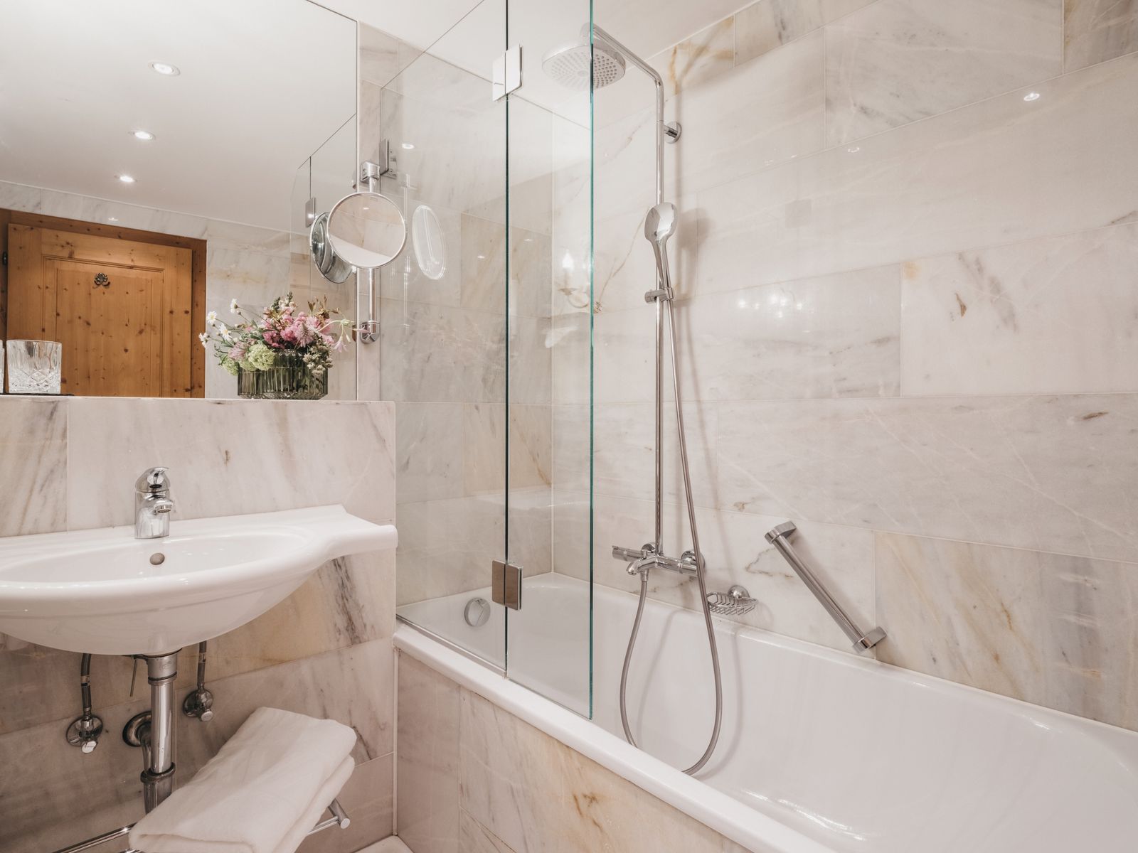 Suite mit 2 Schlafzimmern und Panorama Blick image 9 - VAYA Resort Hotel | VAYA Seefeld | Tirol | Austria