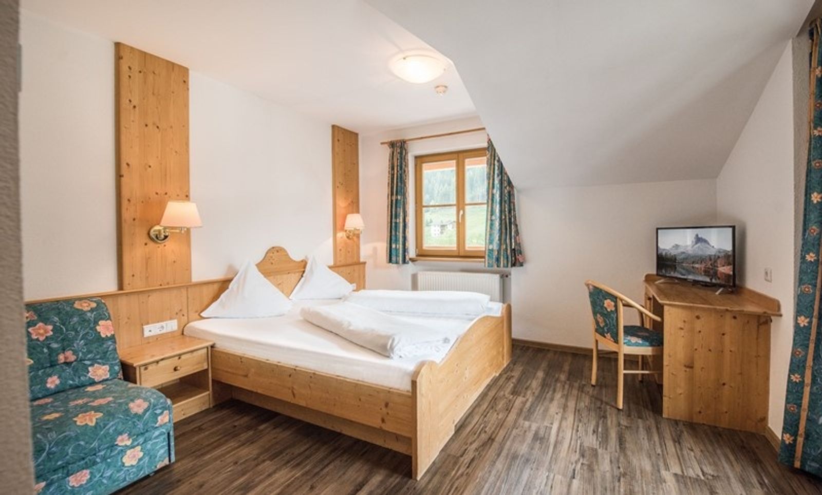 Doppelzimmer image 3 - Pension Rosenheim | Ratschings | Südtirol | Italy 