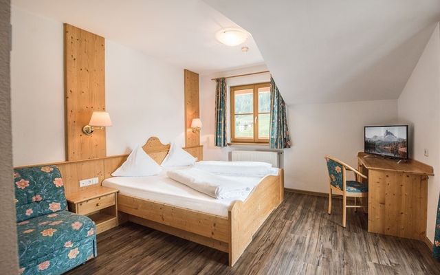 Doppelzimmer image 3 - Pension Rosenheim | Ratschings | Südtirol | Italy 
