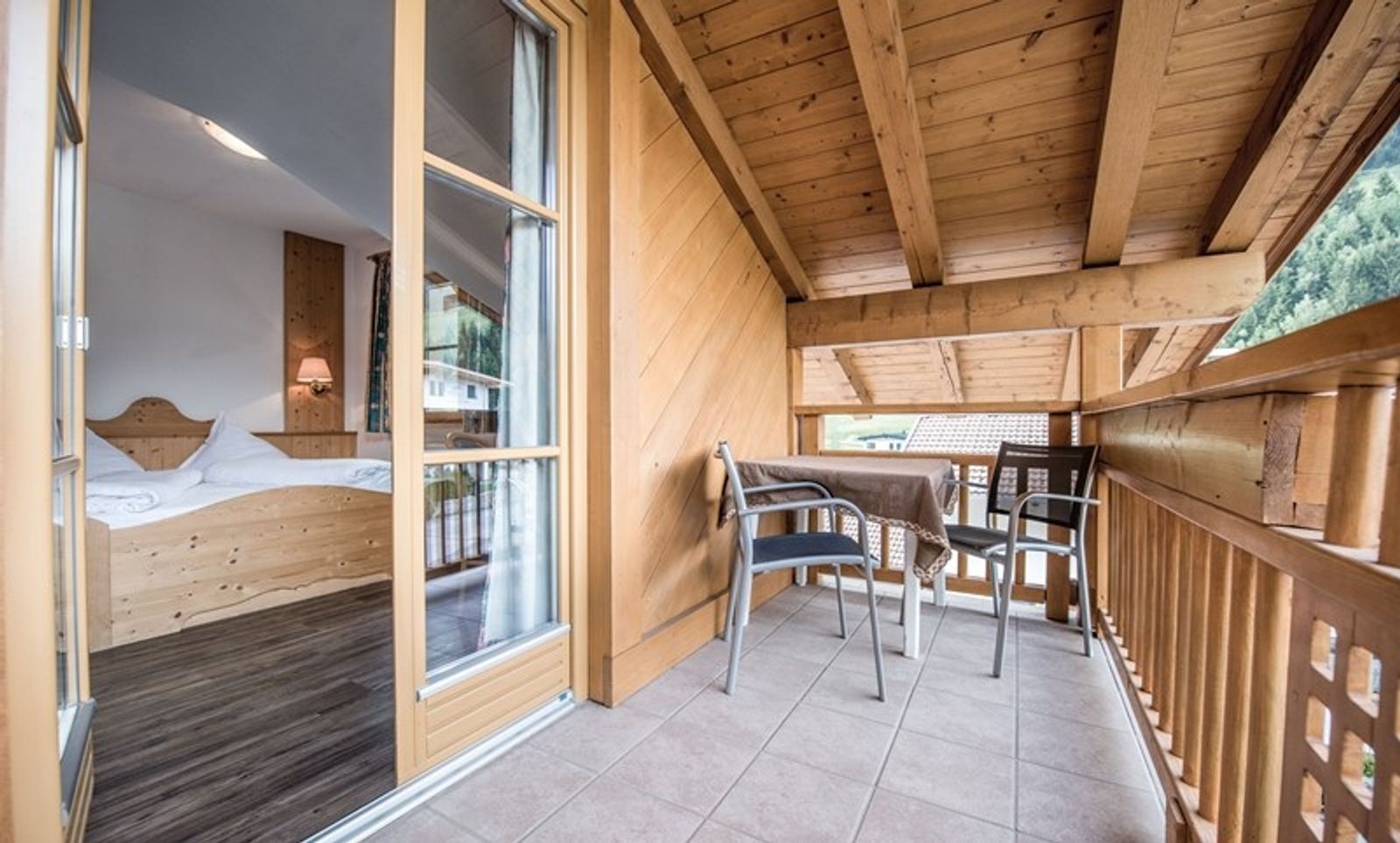 Doppelzimmer image 5 - Pension Rosenheim | Ratschings | Südtirol | Italy 