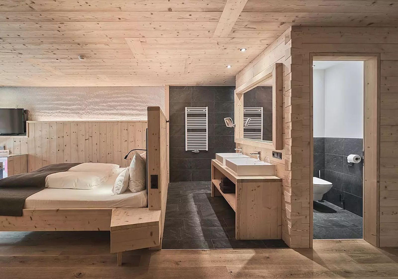 Mountain Lodge image 2 - 5-Sterne-Hotel Tenne Lodges | Ratschings | Südtirol | Italy