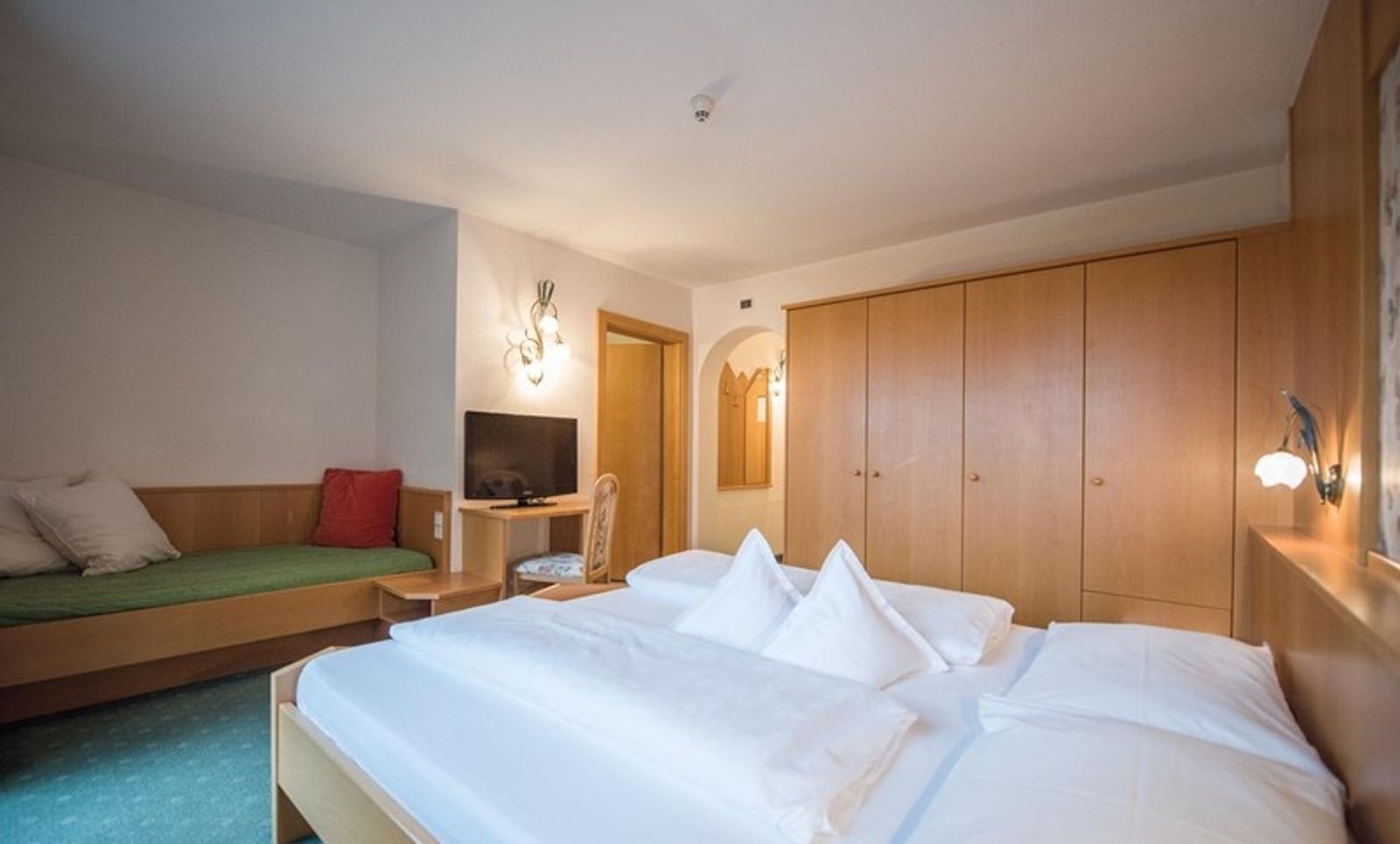 Doppelzimmer image 2 - Berghotel Ratschings