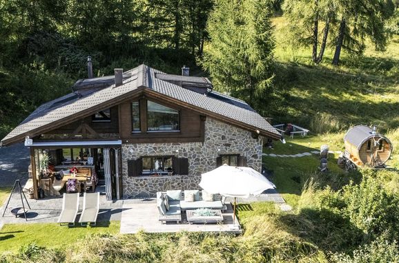 Sommer, Chalet Flöna, Scuol, Graubünden, Schweiz