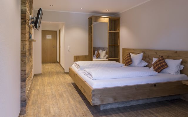 Doppelzimmer image 2 - Landgasthaus Grüner Baum | Simonswald | Schwarzwald