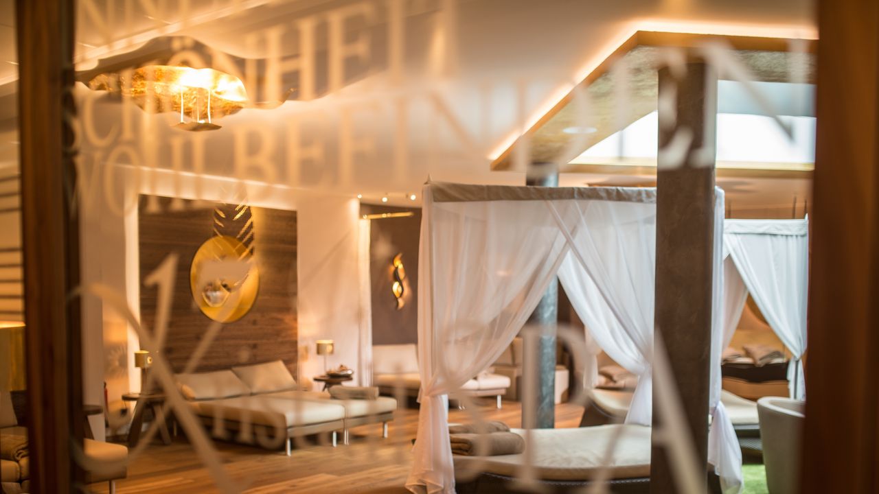 Göbel´s Schlosshotel Prinz von Hessen - Video #1